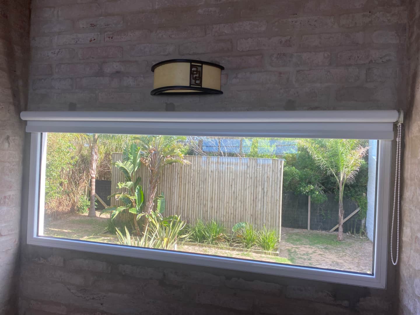 Ventana del dormitorio hacia el jardín